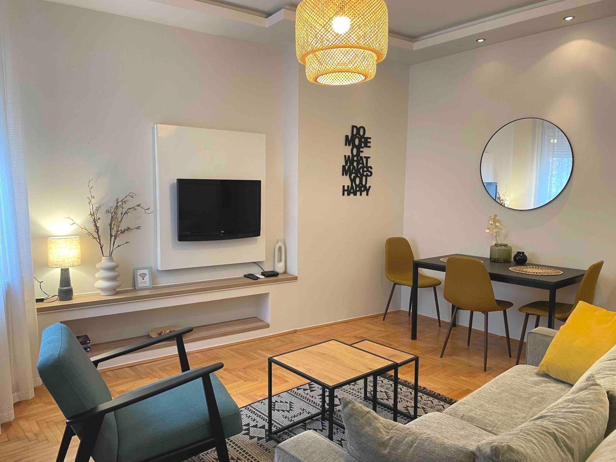 City Break Apartments Klishe Zen Белград Екстериор снимка